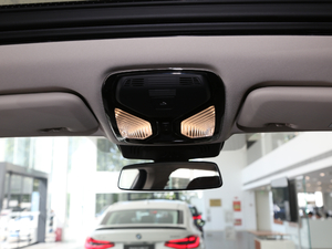 2020xDrive40i  M\b g