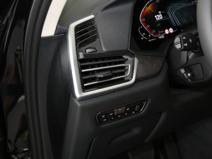 2020xDrive40i  M\b п؅^(q)