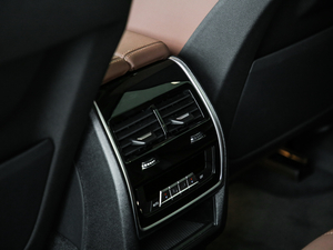 2020款xDrive40i M运动套装 空间座椅