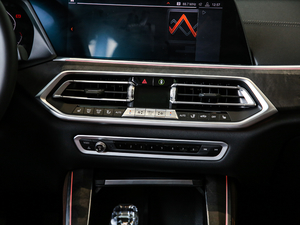 2020xDrive40i M\b п؅^