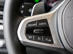 2020xDrive40i M\b п؅^