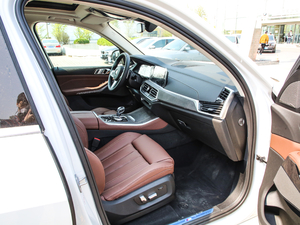 2020��xDrive45e M�\�����b �п؅^