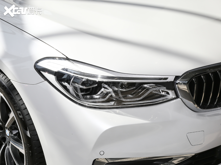 2020R6ϵGT 630i AOӋb