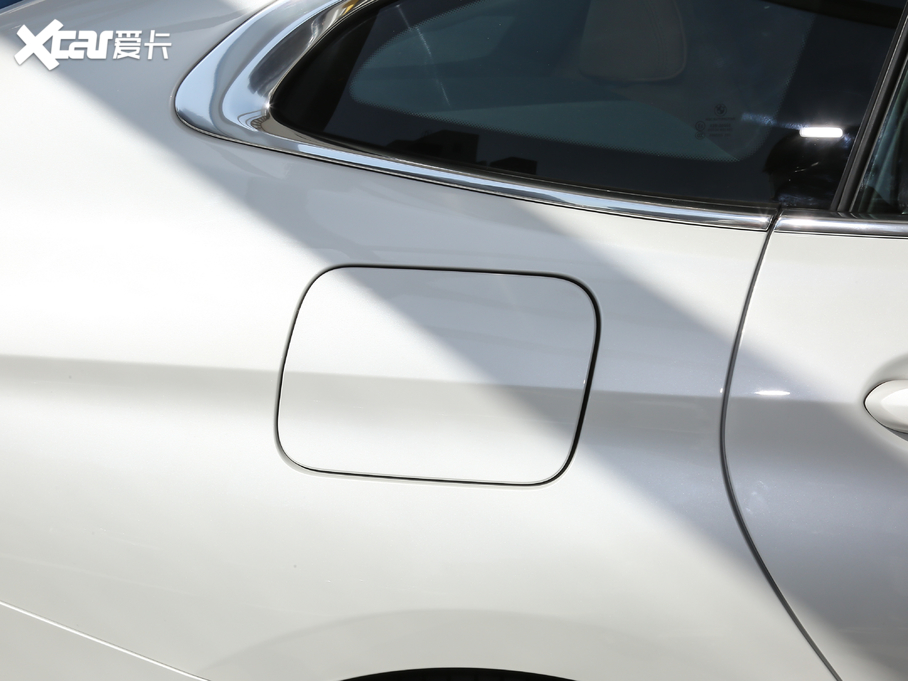 2020R6ϵGT 630i AOӋb