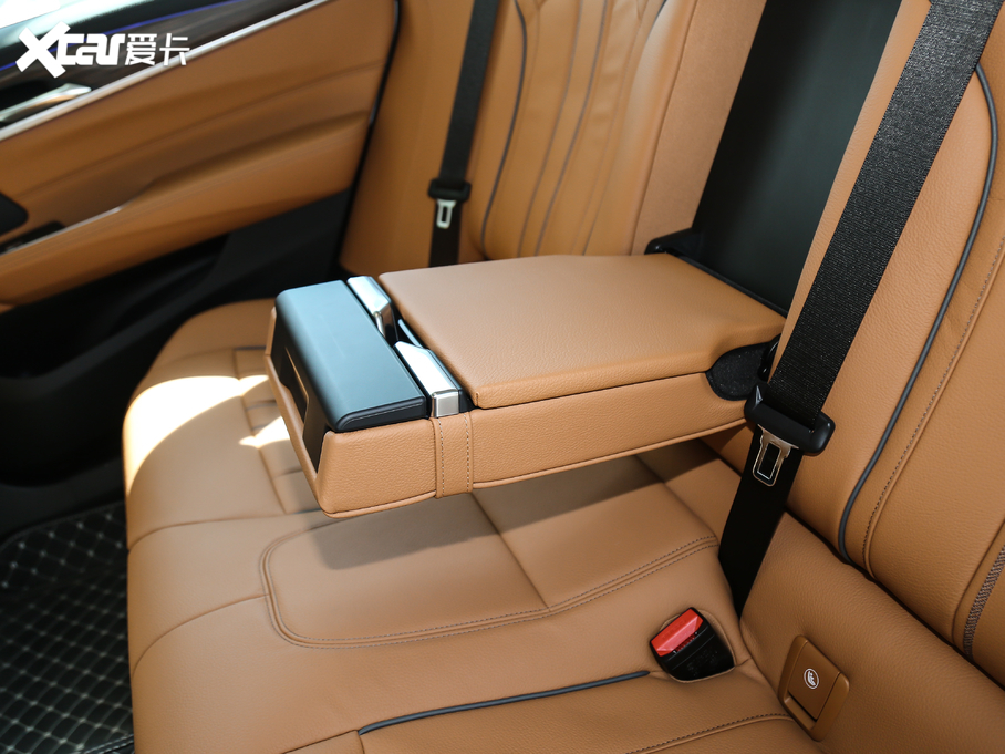 2020R6ϵGT 630i AOӋb