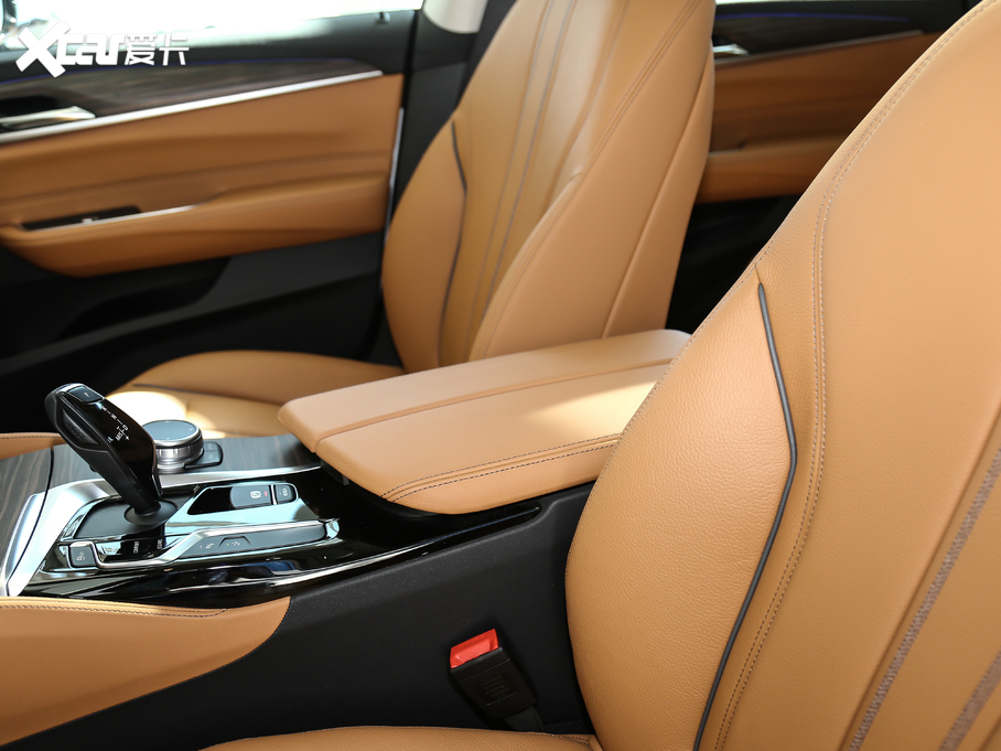 2020R6ϵGT 630i AOӋb