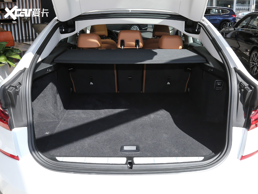 2020R6ϵGT 630i AOӋb