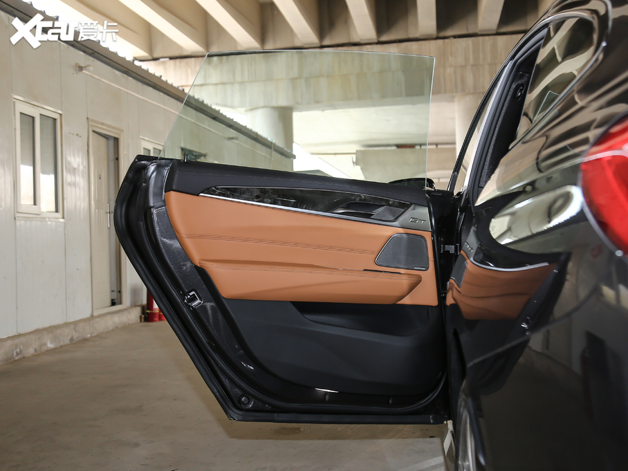 2020R6ϵGT 630i M\b