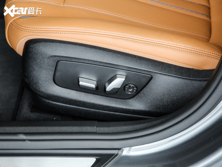 2020R6ϵGT 630i AOӋb