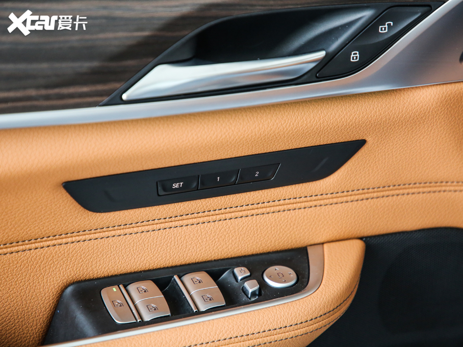 2020R6ϵGT 630i AOӋb