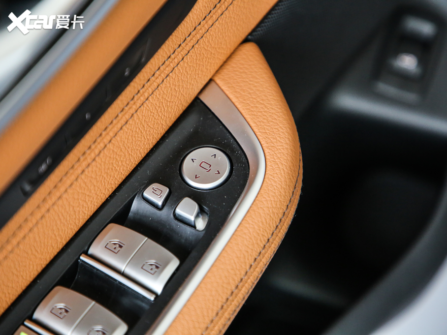 2020R6ϵGT 630i AOӋb