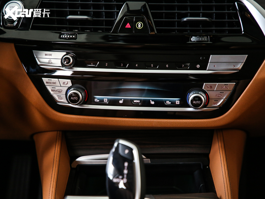 2020R6ϵGT 630i AOӋb