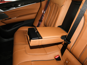 2020630i M\(yn)(dng)b 