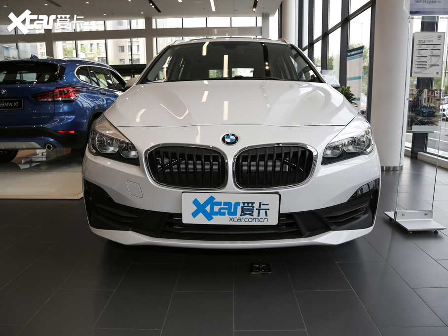 2019R2ϵ๦܇ 220i \b