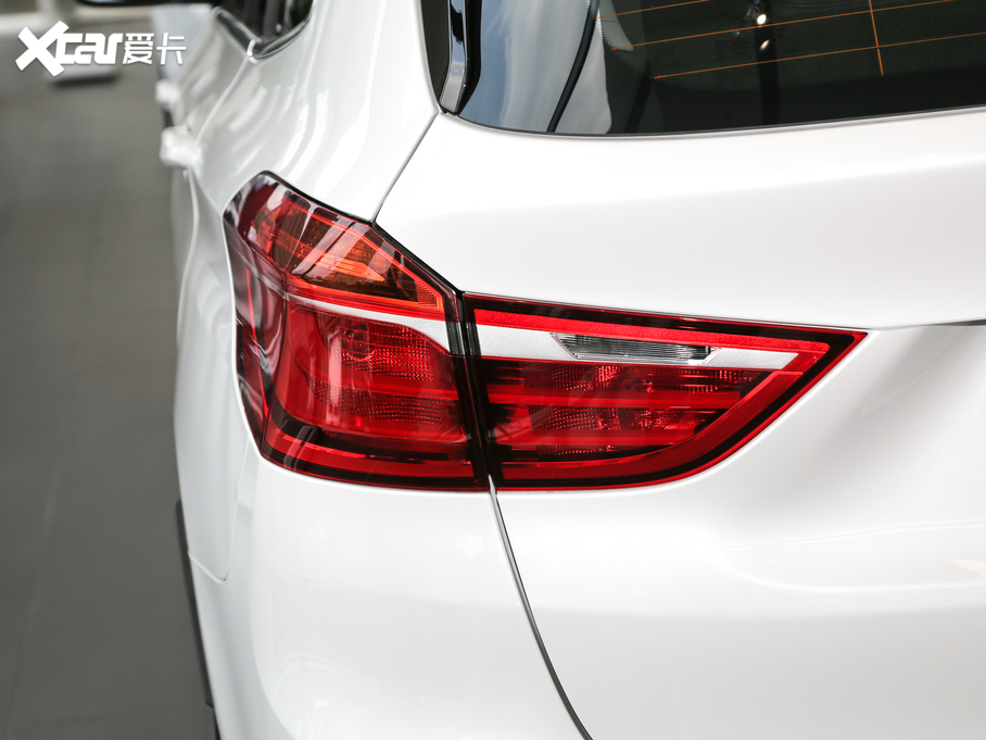 2019R2ϵ๦܇ 220i \b