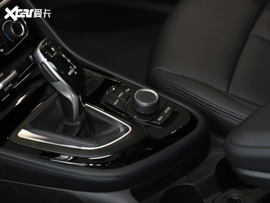 2019R2ϵ๦܇ 220i \(yn)(dng)b