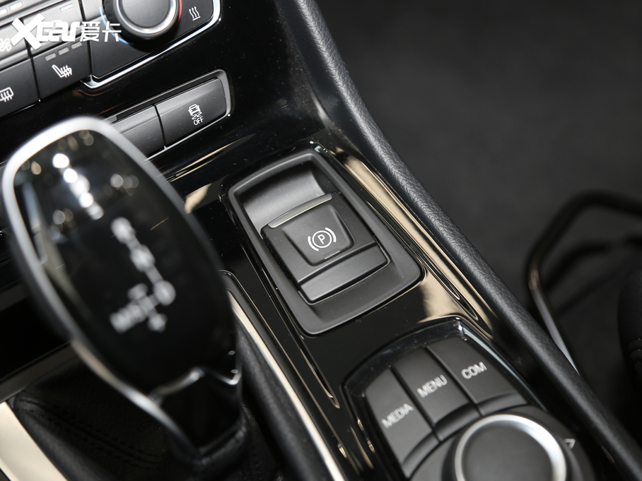 2019R2ϵ๦܇ 220i \(yn)(dng)b