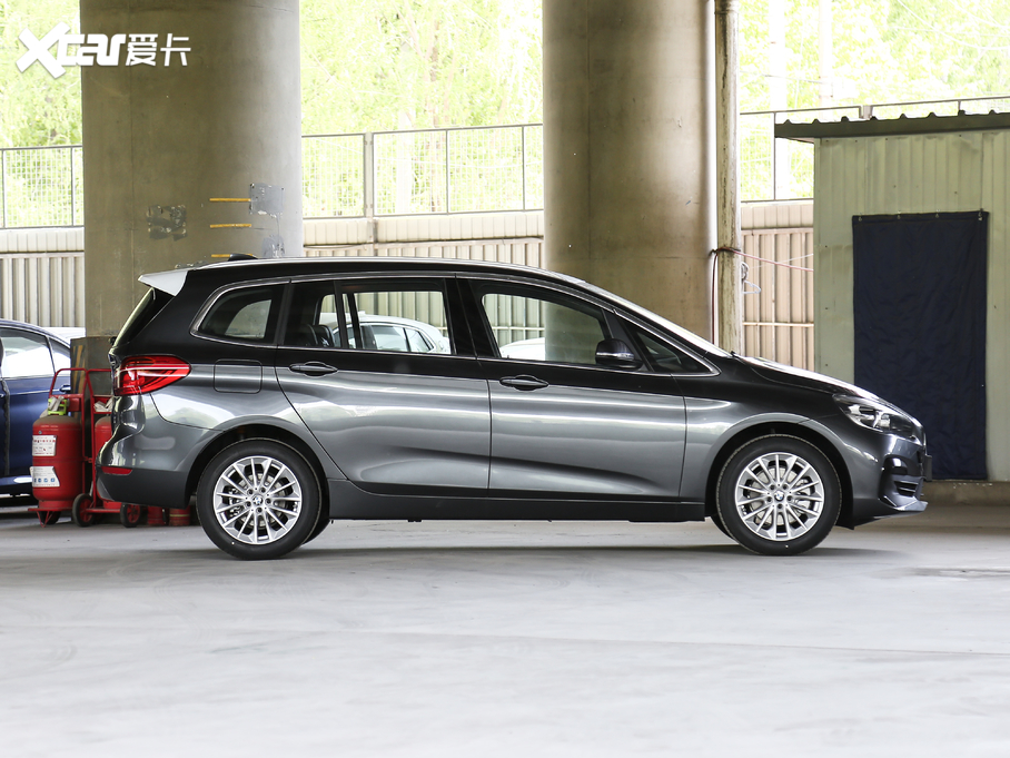 2019R2ϵ๦܇ 220i I