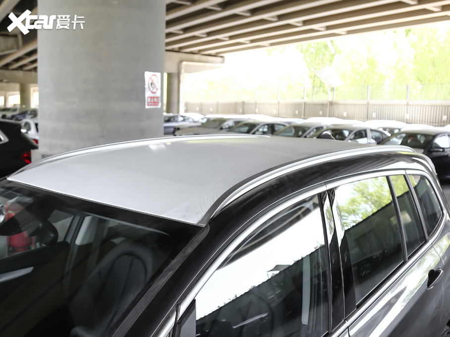 2019R2ϵ๦܇ 220i I