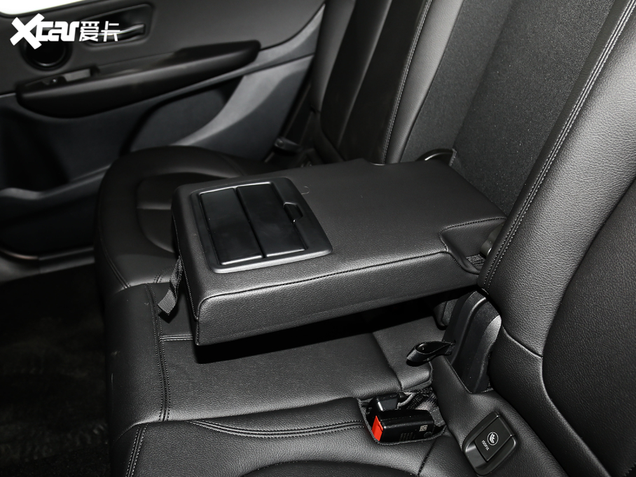 2019R2ϵ๦܇ 220i I