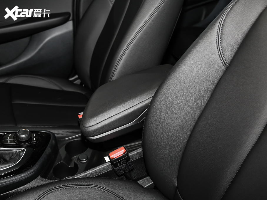 2019R2ϵ๦܇ 220i I