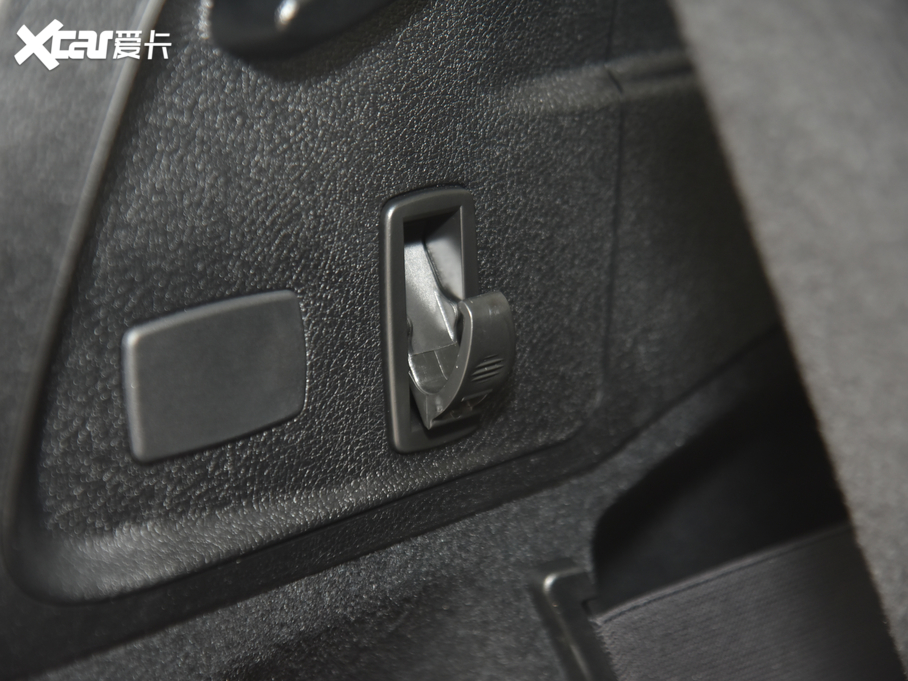 2019R2ϵ๦܇ 220i I