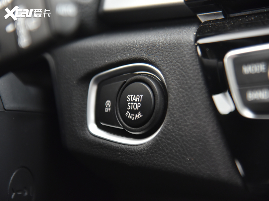 2019R2ϵ๦܇ 220i I