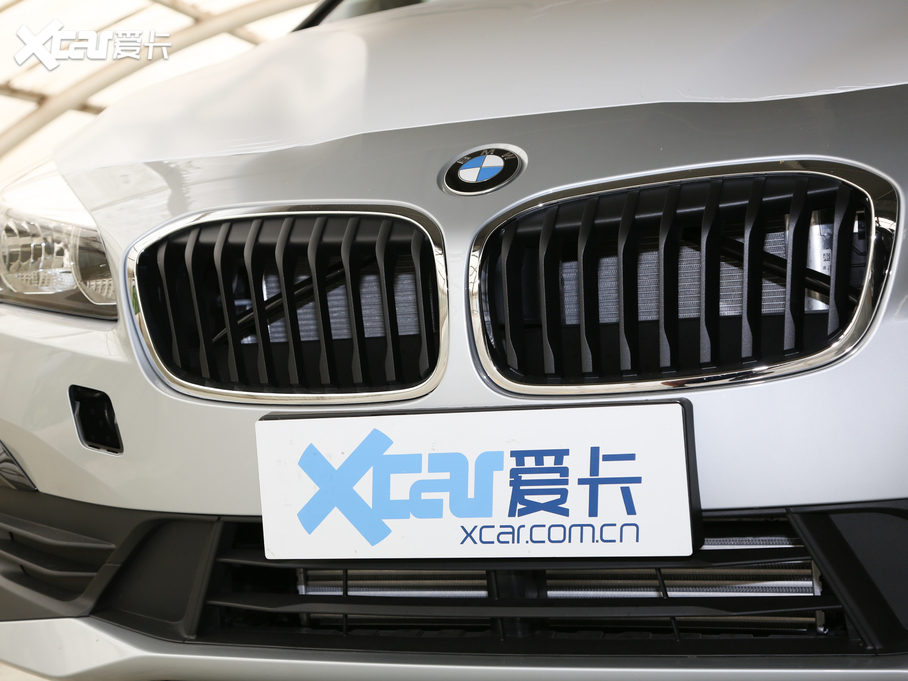 2019R2ϵ๦܇ 220i \b