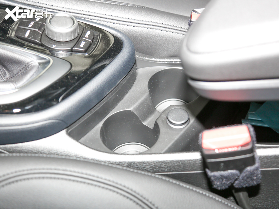 2019R2ϵ๦܇ 220i \b