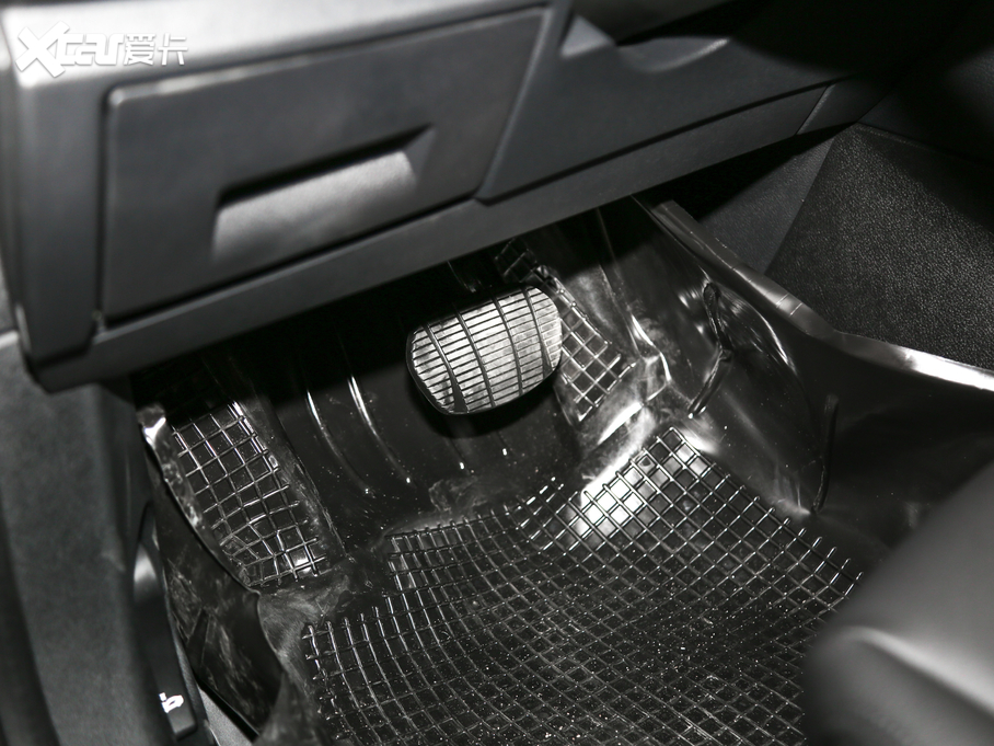 2019R2ϵ๦܇ 220i \b