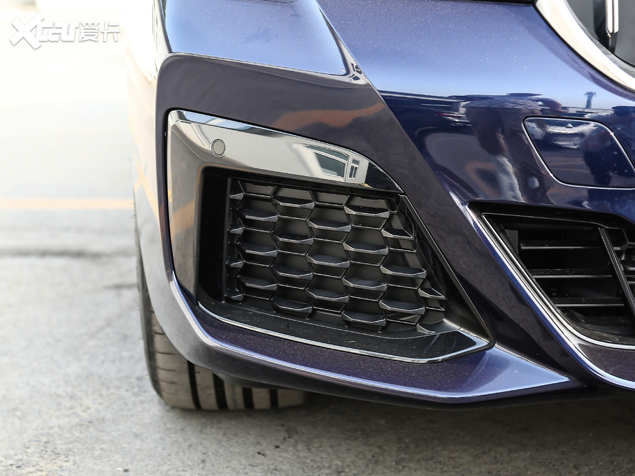 2021R5ϵ(M(jn)) 530i L(fng)а M\(yn)(dng)b