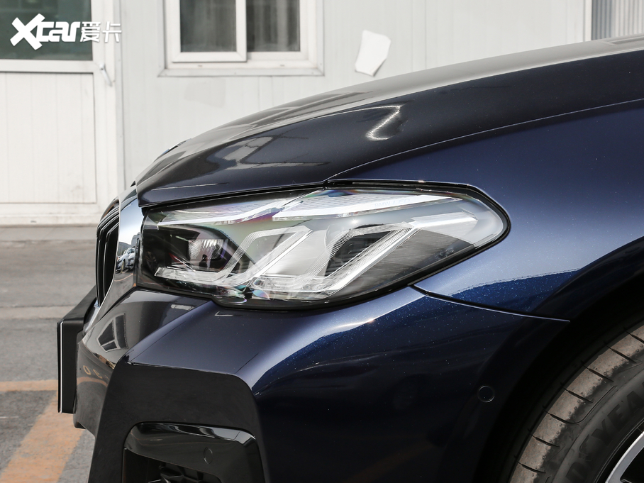 2021R5ϵ(M) 530i Lа M\b