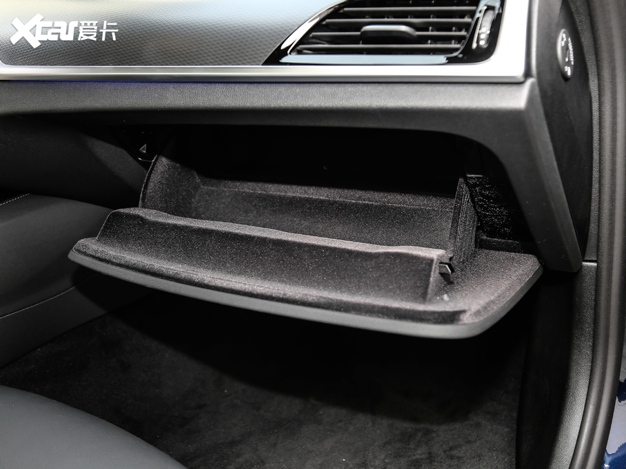 2021R5ϵ(M) 530i Lа M\b