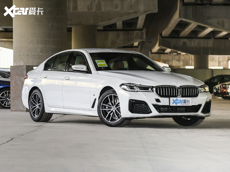 2021R5ϵ(M) 525i M\b