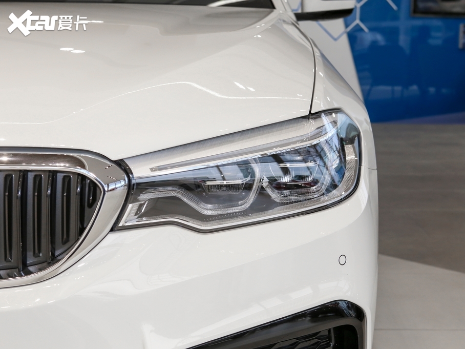 2021R5ϵ(M(jn)) 530i M\(yn)(dng)b