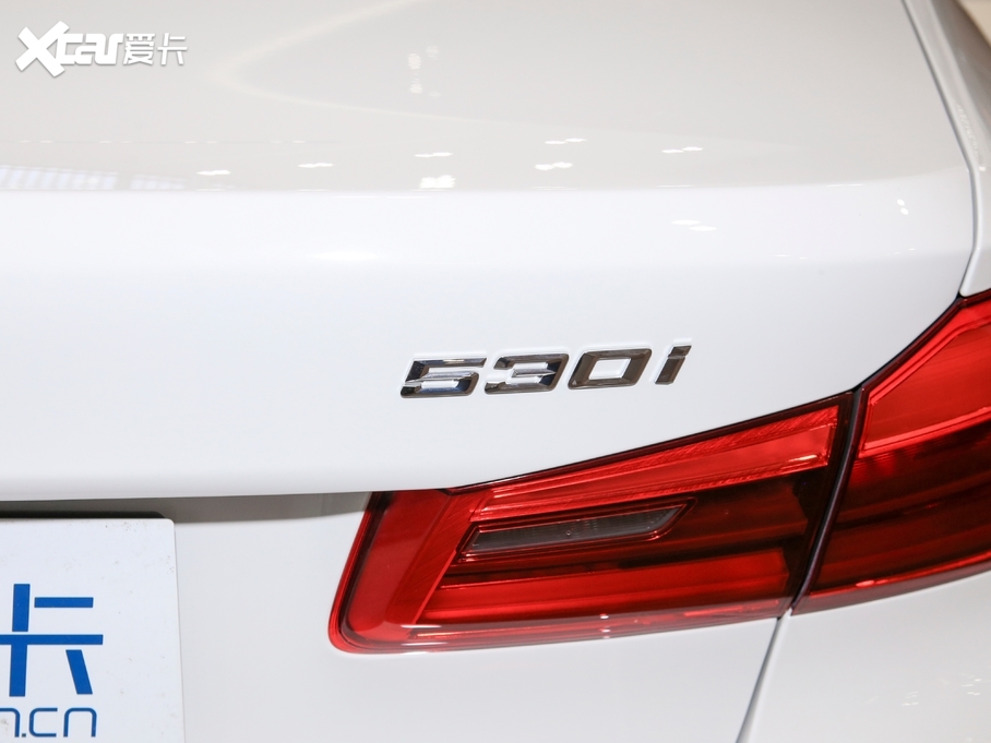 2021R5ϵ(M) 530i M\b