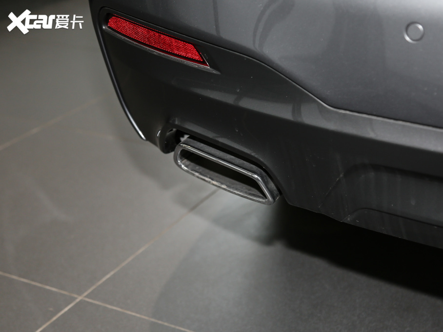 2021R5ϵ(M) 540i Lа M\b