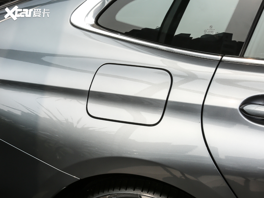 2021R6ϵGT 630i AOӋb