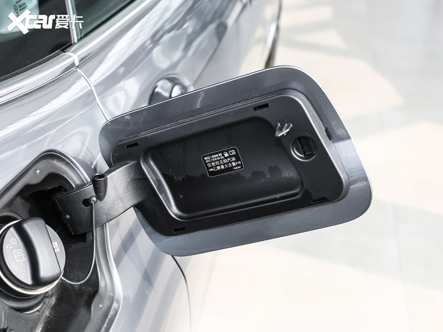 2021R6ϵGT 630i AOӋb