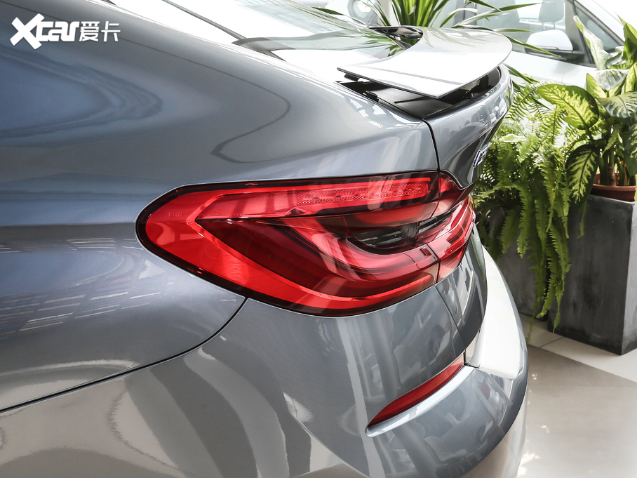 2021R6ϵGT 630i AOӋb