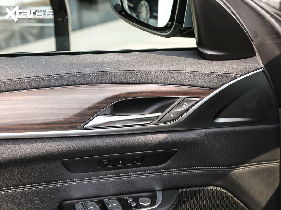 2021R6ϵGT 630i AOӋb