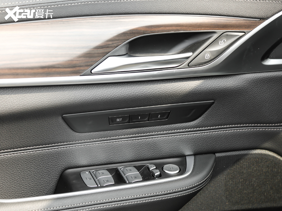 2021R6ϵGT 630i AOӋb