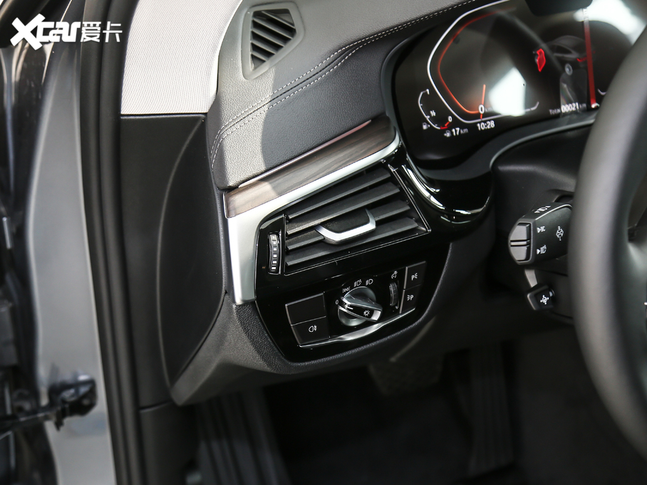 2021R6ϵGT 630i AOӋb