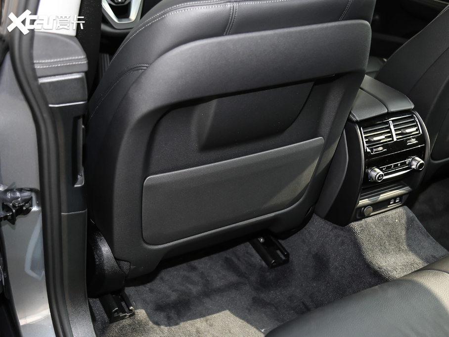 2021R6ϵGT 630i AOӋb