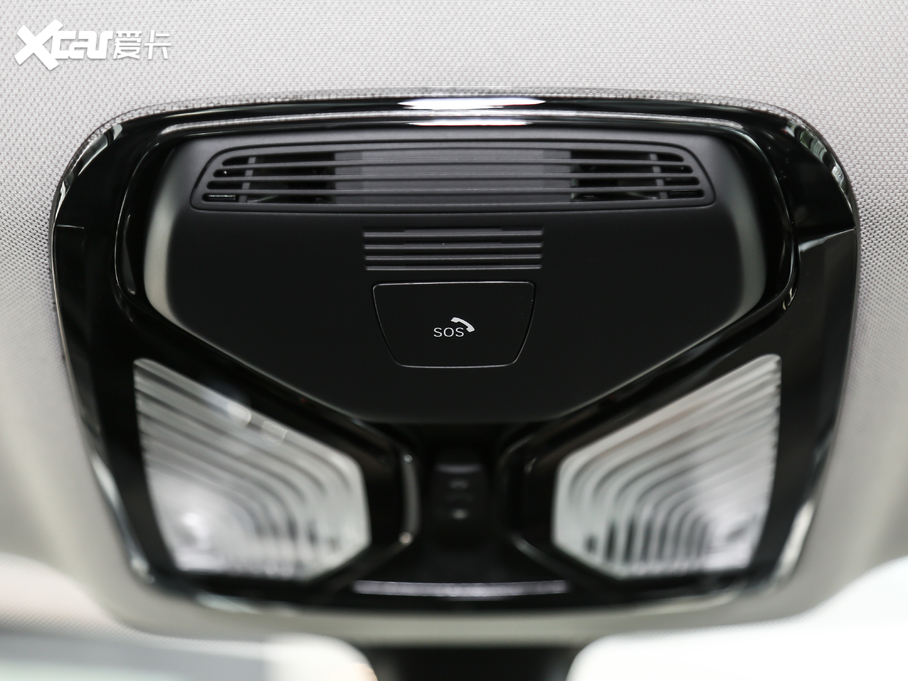 2021R6ϵGT 630i AOӋb