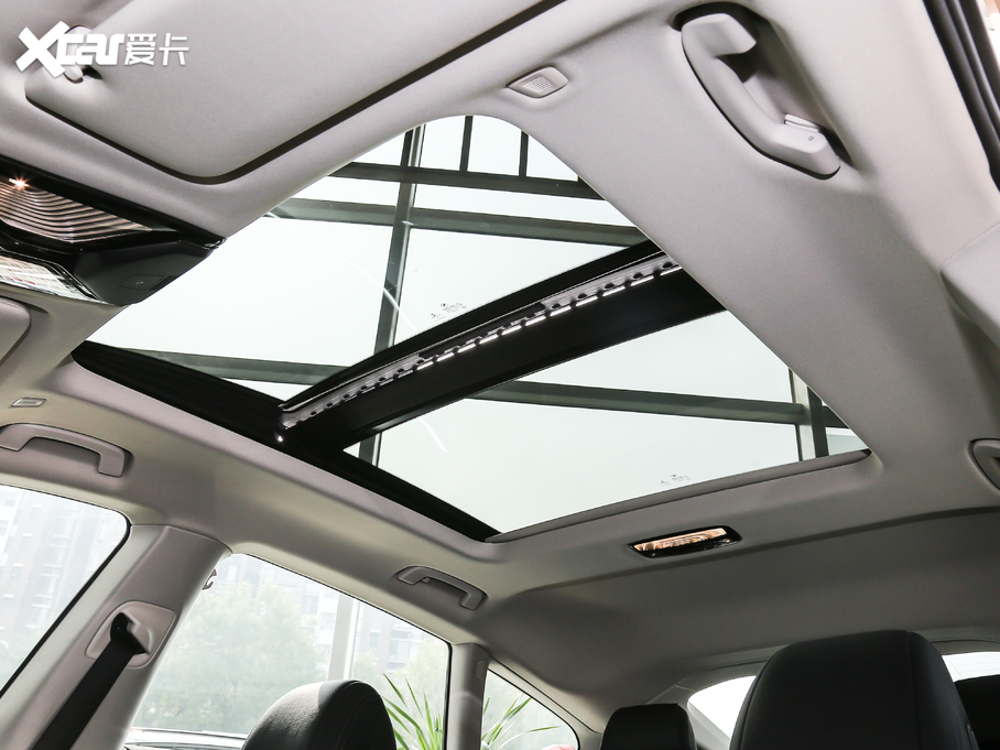 2021R6ϵGT 630i AOӋb