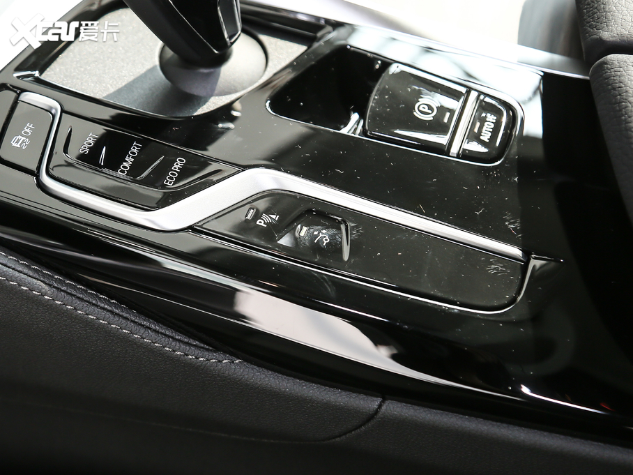 2021R6ϵGT 630i AOӋb