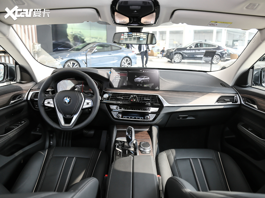 2021R6ϵGT 630i AOӋb