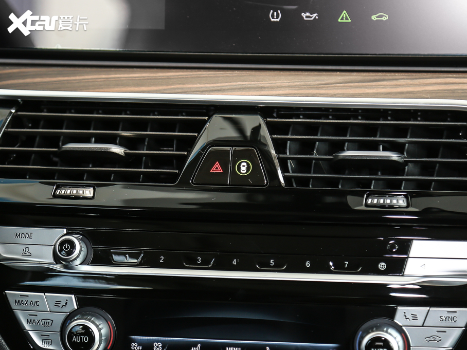 2021R6ϵGT 630i AOӋb