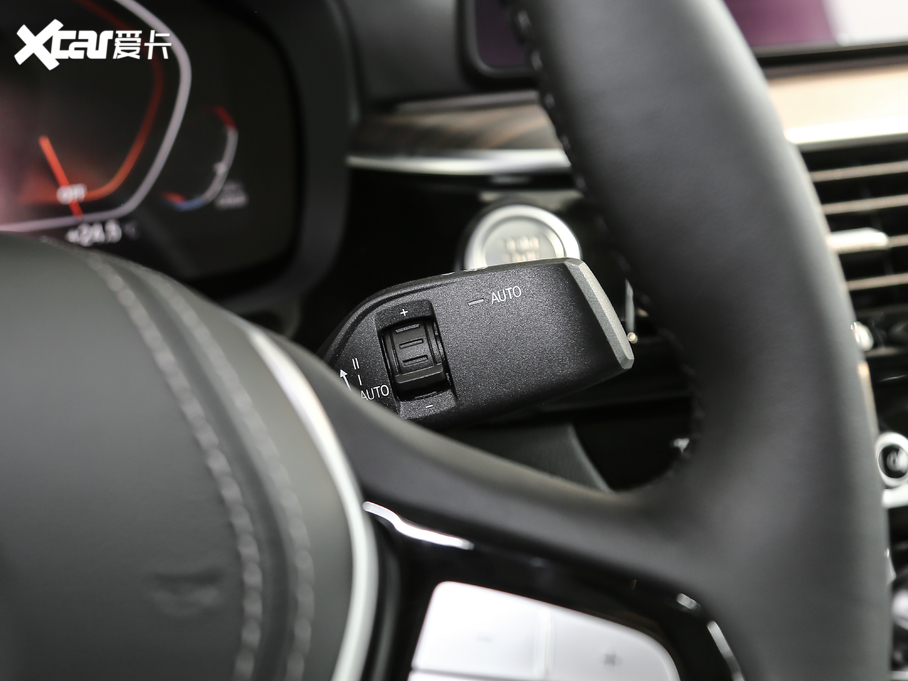 2021R6ϵGT 630i AOӋb